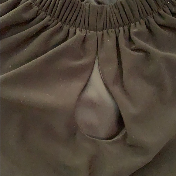 Little black dress - Picture 2 of 3